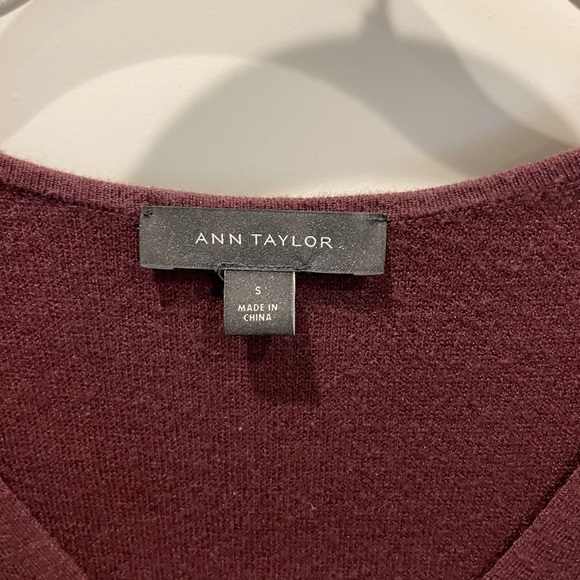 Ann Taylor Sweater Dress Small - Picture 2 of 3